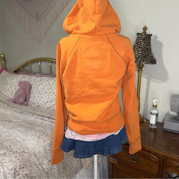Y2K Hollister Women's Orange Hoodie - Picture 8 of 9